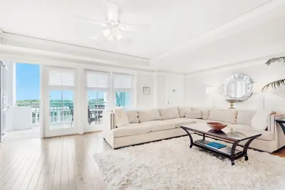 Image de Aquarelle☼ Rare Beach Dist. 3br 30a☼ du 5 au 7 mai 1645 $! Bike 2 Seaside-Pool