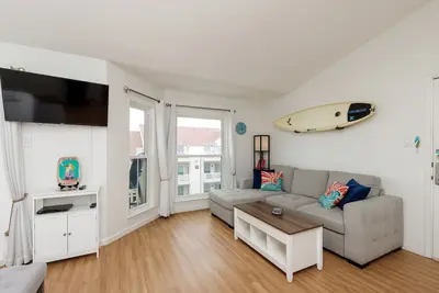 Image de Coastal Getaway est proche de la plage et a une vue magnifique sur le golfe!