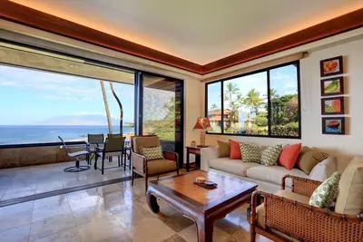 Image de Unité de coin de luxe sur le front de mer - À partir de $ 762 / nt -Makena Surf # E-206