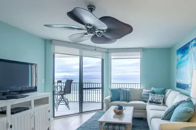 Image de Bonnes Affaires! Devant le golfe | Vue imprenable | Vie liquide