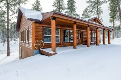 Image de Gold Run Lodge - Toutes les routes pavées, à quelques minutes Deadwood, bain à remous