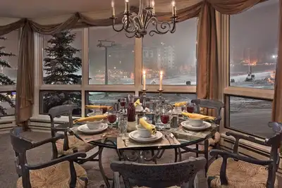 Image de Epernay: Chateau Chamonix - 3br Slopeside Luxury