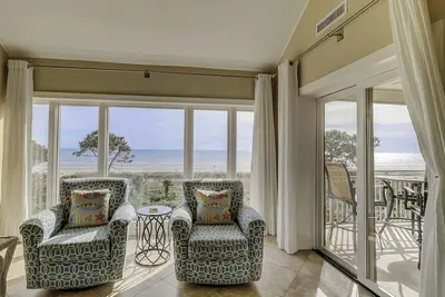 Image de 510 Shorewood - Oceanfront, 5e étage avec une vue imprenable