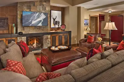 Image de Un endroit pour les bateaux à vapeur: \"Twilight Peak\" # 502 - 4br Slopeide 11 personnes