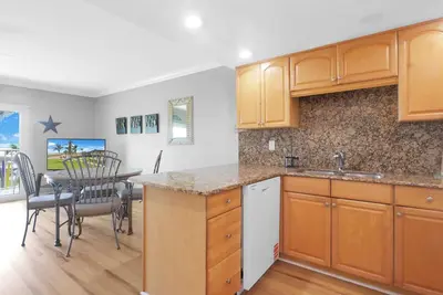 Image de Condo de luxe face au golfe avec une vue imprenable sur le golfe du Mexique South Beach 203