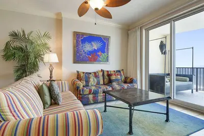 Image de Profitez du luxe et du confort de ce 2/2 w / sleeper situé à Ocean Villa Resort!