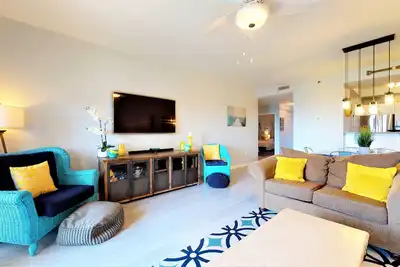 Image de Golf, pêche et activités Gratuits! Grande piscine, près de la plage, complexe privé