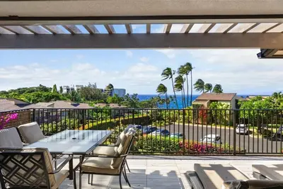 Image de Lovely Condo rénové 2 Bdrm - Commencer à $ 383. 00 / nuit - Wailea Elua # 2106