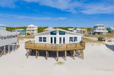 Image de Pelican Paradise de Harris Properties, laissez-passer jusqu’à 100 $ de rabais inclus!