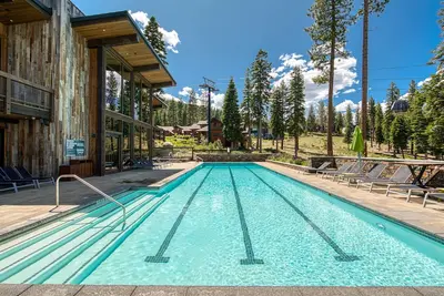 Image de Stellar # 8 - Contemporain Townhome Luxury sk-in / Ski-out w. Hot Tub & Hoa Gy