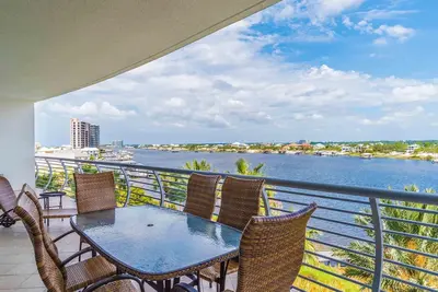 Image de Luxueux Condo Sound Front à Orange Beach ~ Grand balcon privé ~ Vues imprenables! ~ Piscines intérieure et extérieure!