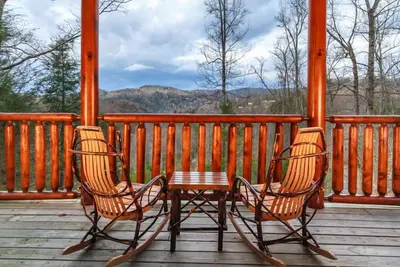 Image de Loin de tout, 3 chambres, 10 couchages, Douches à jets, WiFi, Arcade
