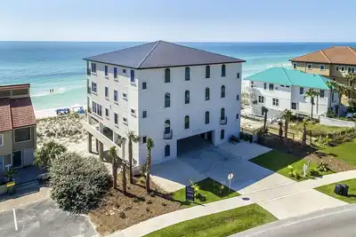 Image de Incroyable Duplex Gulf-front sur Old 98 w / Piscine Privée en Bord de Mer! Reserve Maintenant!
