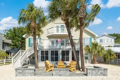 Image de Dune Villa: 7 Br \/ 4 Ba maison à Tybee Island, pour 24 personnes