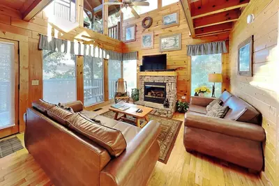 Séduction en montagne, 2 chambres à coucher, 16 couchages, vues, babyfoot, jacuzzi, WiFi