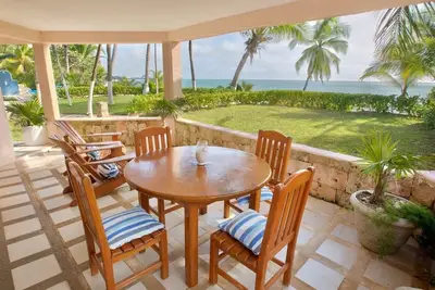 Image de Magnifique condo en bord de mer 2 Br / 2ba. Communauté fermée - Piscine, Wifi, Ac