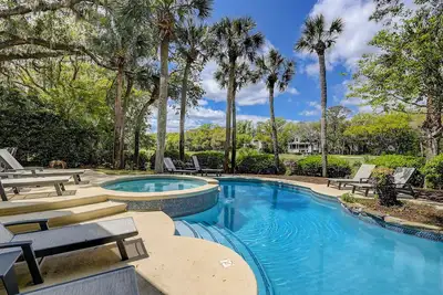 Image de 4 Lagoon Beach Road - Magnifique maison de 6 chambres à Sea Pines
