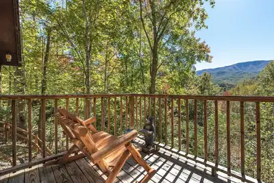 Image de Charme rustique, 1 chambre, 2 salle de bains, 6 couchages, animaux acceptés, bain à remous, privé, WiFi