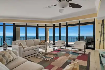 Image de Promotions d'automne, Phoenix West 4br Condo! Rivière paresseuse / toboggan aquatique! !
