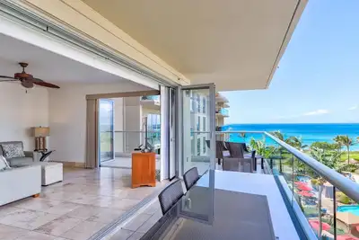 Image de Vues sur l'océan de l'intérieur - Wrap Around Lanai - Honua Kai Hokulani 509 - 2bd / ba