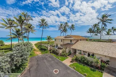 Image de Endroit au paradis ~ Kailua Beach ~ 5 chambres ~ Location de vacances avec licence # 90 \/ Tvu-0248