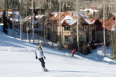 Image de Pine Meadows 138 - Accès aux skis aux pieds! Emplacement du bain à remous privé et de la pente