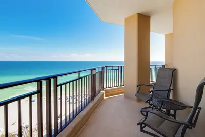 Image de Étapes de la plage - Balcon panoramique Westwinds - Pure Beach Relaxation!