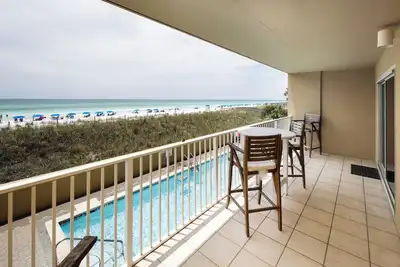Image de \"Summerlin Unit 102\" Gulf Front, 8 personnes