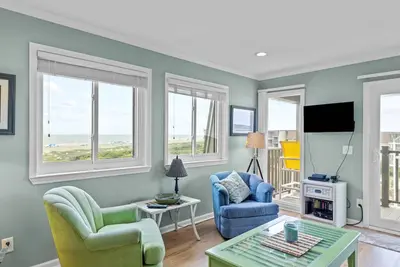Image de 2 Ba, 1 1/2 Ba Oceanfront Condo à Atlantic Beach