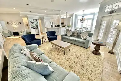 Image de 10% de rabais sur un séjour d'août dans cette villa attrayante - voiturette de golf incluse! 5296ts