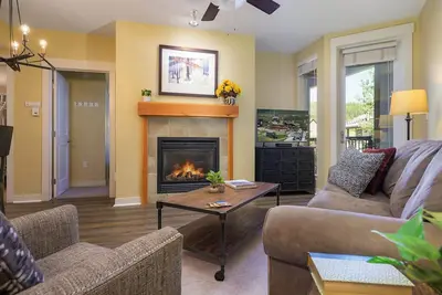 Image de Condo d'angle avec cuisine complète | Spa et grill + Plus | Zone de base