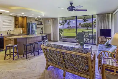 Image de Rez-de-chaussée total rénovation. Oceanfront Resort