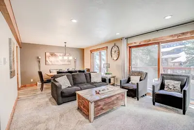 Lance's West Chalet- Walkable, spacieux, élégant! - Aparthotel 2 chambres, pour 6 personnes