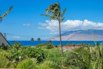 Image de Maui Kamaole # L-202 2Bd / 2Ba, vue complète sur l'océan, des prix imbattables! Wifi, 4 personnes