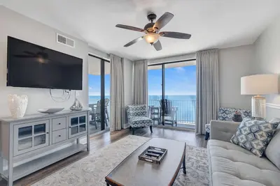 Image de Condo de luxe sur la plage amélioré | Balcon privé avec vue sur le golfe | Mes escapades à la plage