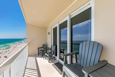 Image de EySeychelles 1504☀15th Flr GulfFront! Arcade-2 BCHFront Pools - 20 au 22 mai 521 $!