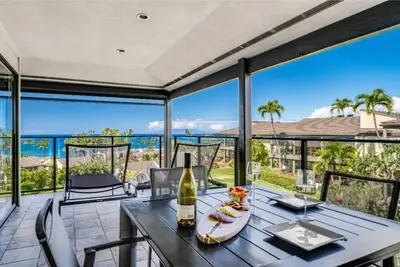 Image de Superbement rénové 1 Bdrm - à partir de 399 $. 00 / nt - Village de Wailea Elua # 302