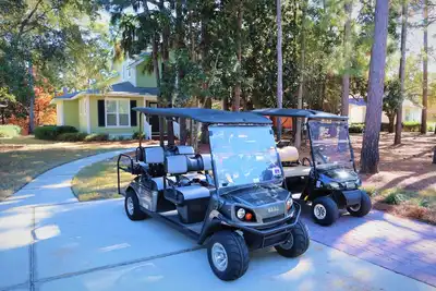 Image de Beau lac devant Laurel Grove - 3b / 3b - 1380lg - Golf Libre, ACTIVITÉS, Tram. . .