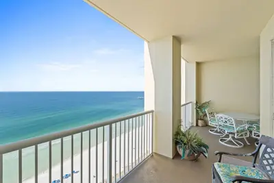 Image de Condo récemment rénové en Pcb avec des activités gratuites incluses avec votre séjour! !