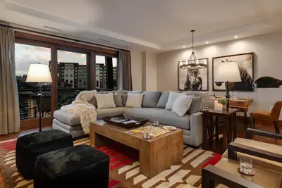 Image de Un lieu Steamboat: \"Mt. Yale \"# 611 - Slopeside Luxury 4br