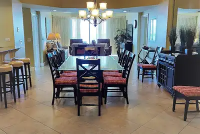 Image de Meilleur condo au Princess! Consultez mes tarifs! Réservez dès maintenant pour le printemps!
