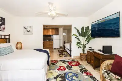 Image de Accès facile aux plages étonnants dans ce magnifique condo par la mer