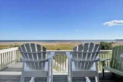 Image de Wallace-De merveilleuses vacances vous attendent dans cette spacieuse maison de ville en bord de mer