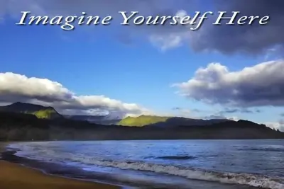 Image de À quelques pas de la célèbre baie de Hanalei, à pied des restaurants, de la véranda avec vue sur l'océan!