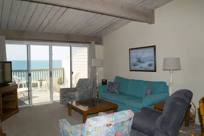 Image de Multi-Niveaux, Oceanfront - Profitez Des COMMODITÉS De PORTÉE De Beacon