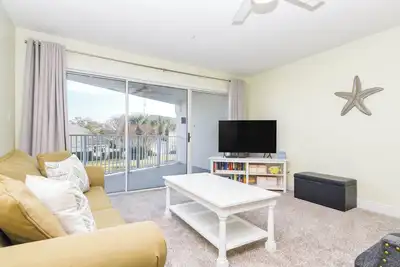 Image de Appelez pour la plage avec spécial Snowbird: 42 $ / nuit!
