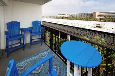 Image de \"Sea Avoine Unit 408\" Charmant Condo de style sud sur la plage - vue partielle sur le golfe