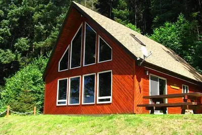 Image de Chalet Mountain Pacific, lĂ oĂą la forĂŞt rencontre la mer!