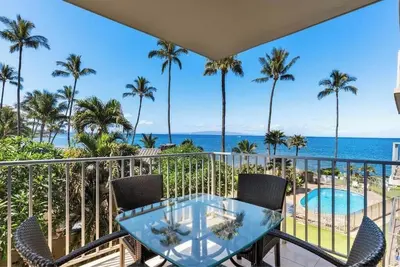 Image de Lovel Remodeled 2 Condo Bdrm - À partir de 240 $. 00 / nuit - Kamaole Nalu # 303