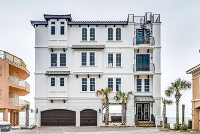 Image de Superbe maison 4br face à la mer ~ Netflix et WiFi inclus!